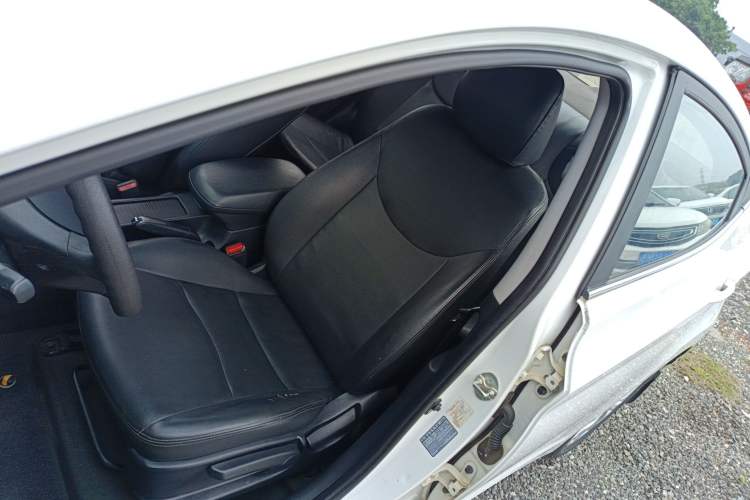 Used Hyundai Elantra (5th Generation / Langdong) 2016 1.6L Automatic Smart Version Left Front Seat