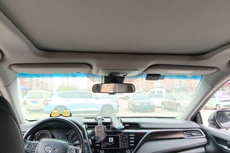 Used Toyota Camry 2018 2.5G Luxury Edition Headliner