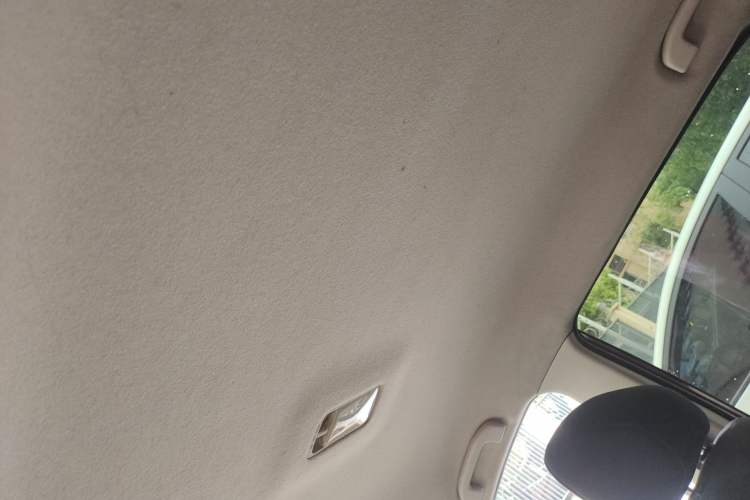 Used Nissan Tiida 2011 1.6L CVT Comfort Model
