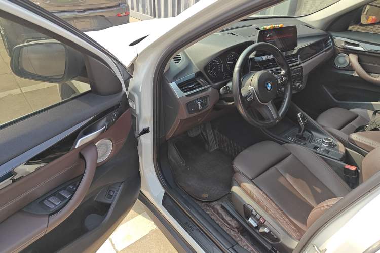 Used BMW X1 2021 Restyled sDrive25Li Leading Edition
