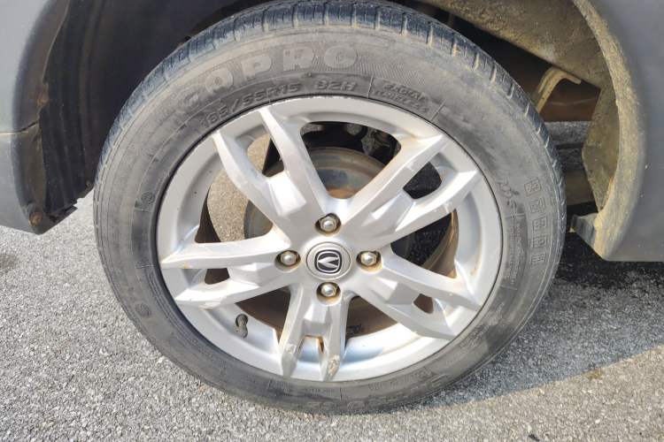 Used CHANGAN CX20 2014 1.4L IMT Sunroof Navigation Version China V Standard Right Rear Wheel Hub