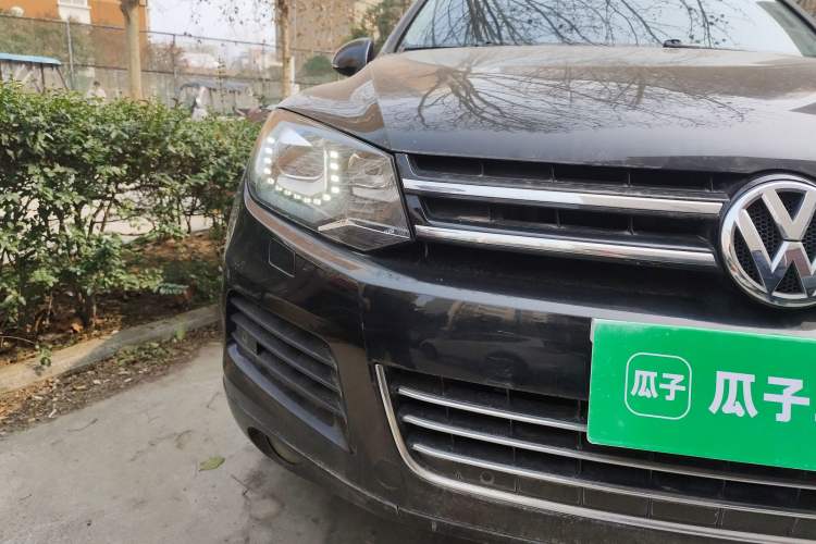 Used Volkswagen Touareg 2011 3.0 TSI High-End Version
