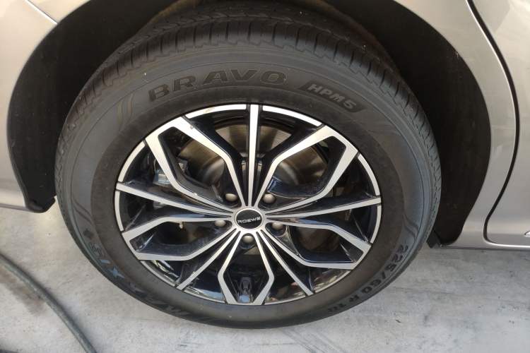 Used Roewe iMAX8 New Energy 2025 1.5T DMH Lu Zun Deluxe Edition
