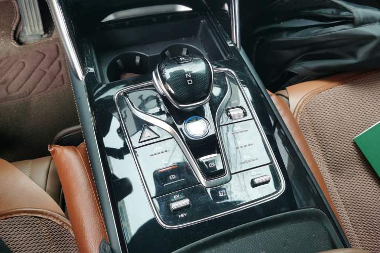 Used BYD Tang New Energy 2021 DM-i 112KM Prestige Model