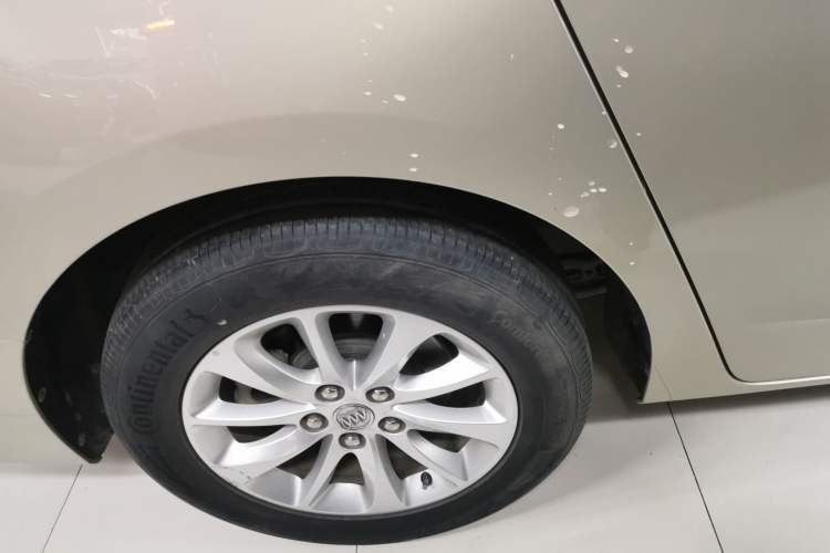 Used Buick GL8 2017 ES 28T Premium Version China V Standard
