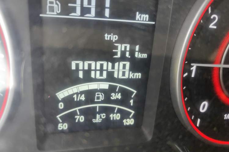 Used Jinbei Hiace King 2021 2.0L City Transport King Series Express Model Standard Top 6-Seater 1TZS