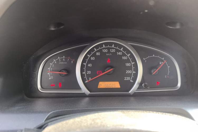 Used Baojun 630 2012 1.5L DVVT automatic comfort version Instrument Cluster