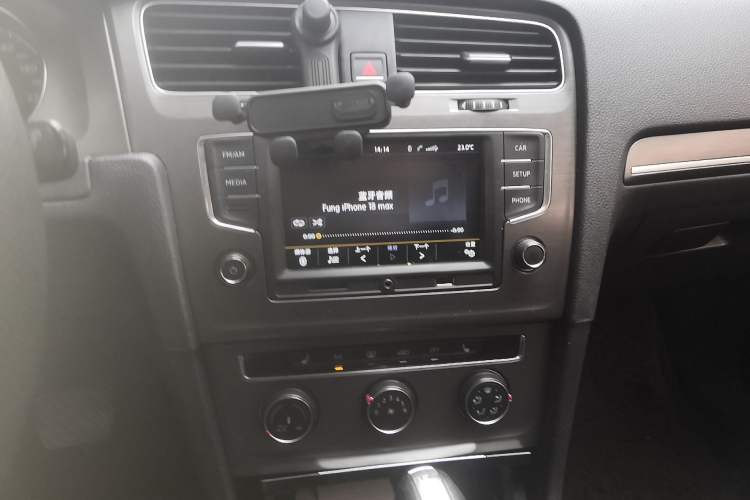 Used Volkswagen Golf 2014 1.4TSI Automatic Luxury Model