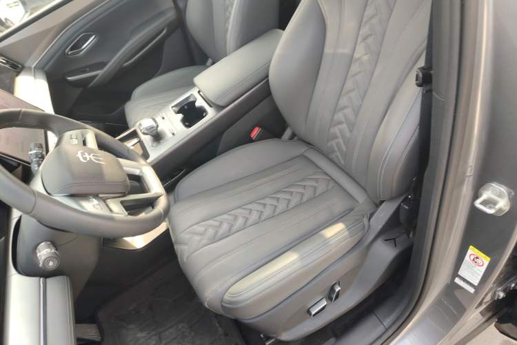 Used BYD Song L DM-i 2025 Intelligent Driving Version 112 km Beyond-Range Type
