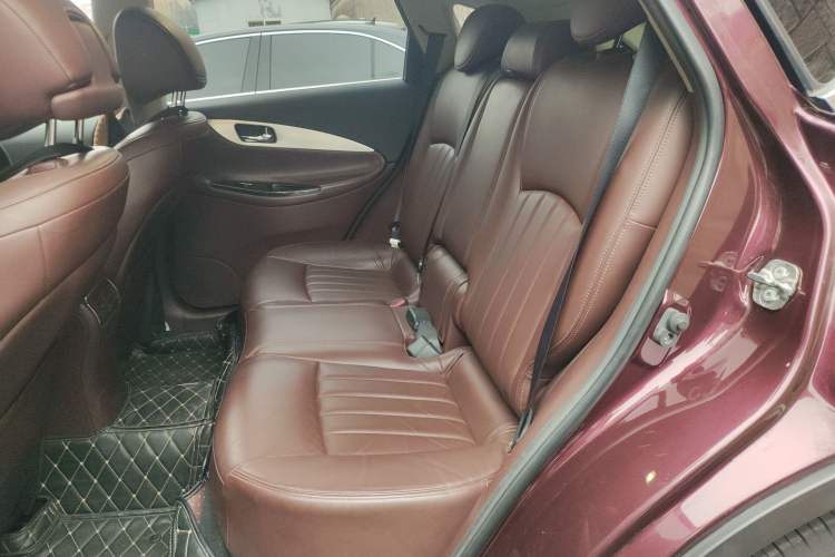 Used Infiniti QX50 2015 2.5L Enjoyment Edition