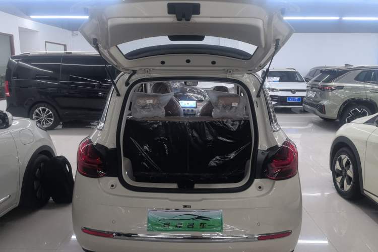 Used Wuling Bingo 2025 333 km Enjoyment Version Trunk