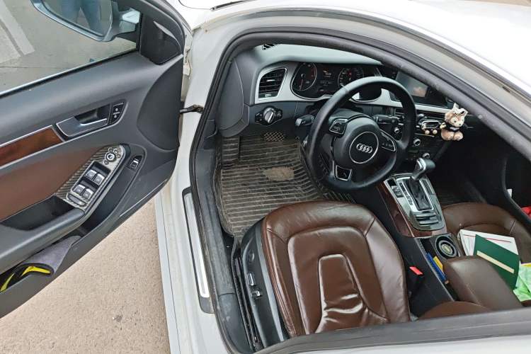 Used Audi A4L 2015 35 TFSI Automatic Comfort Model