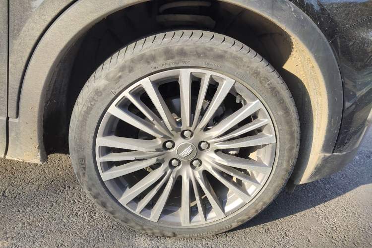 Used Cadillac XT4 2024 28T Two-Wheel-Drive Prestige Version
