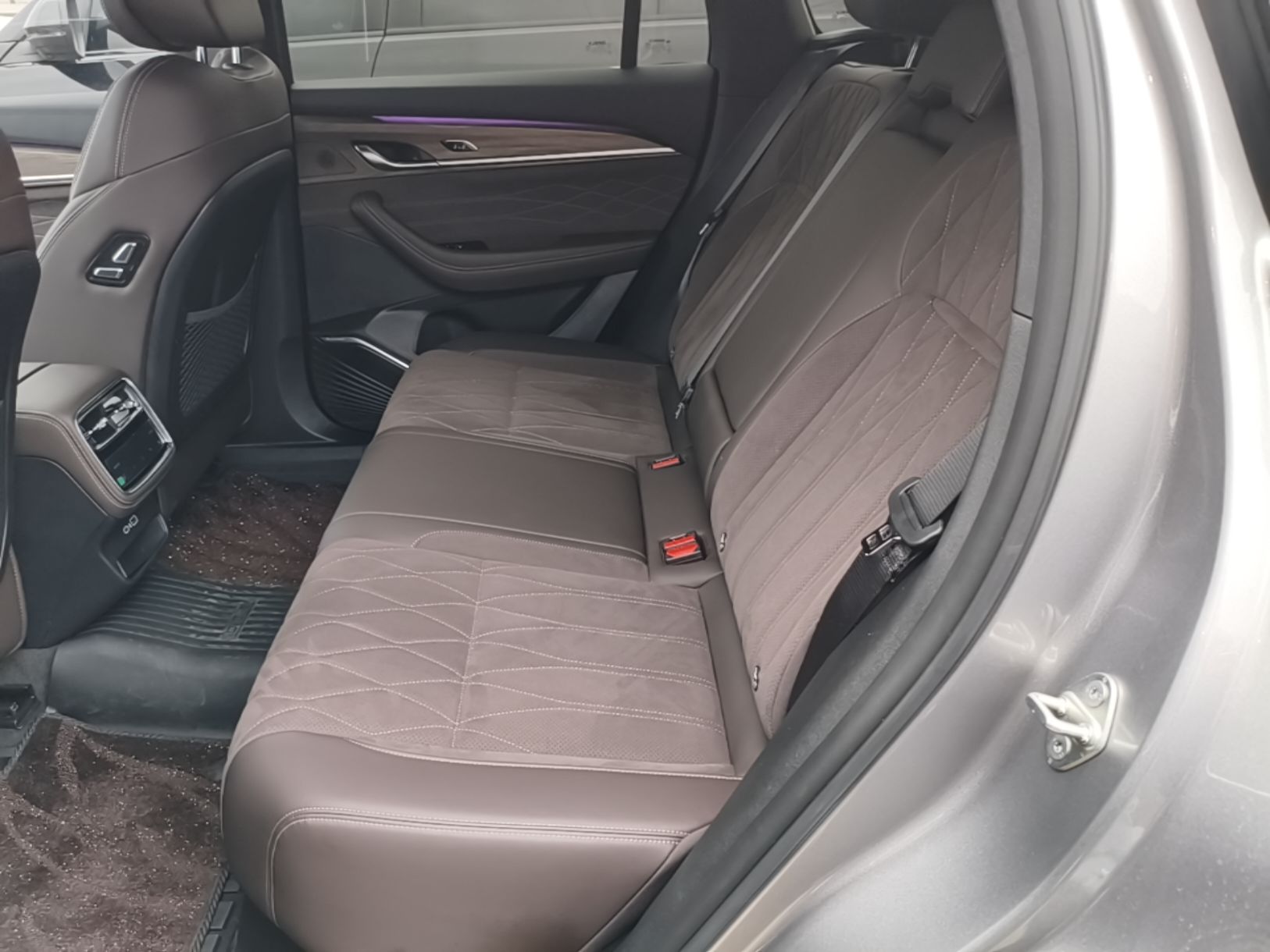 Geely Auto Monjaro L 2026 Model Oriental Yao 2.0TD Automatic Wangyue Edition — снимка 20