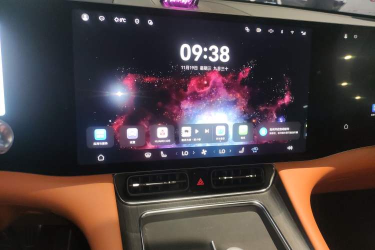 Used Hima AITO M8 2025 Extended-Range Ultra Version 53.4 kWh 6-Seater Edition