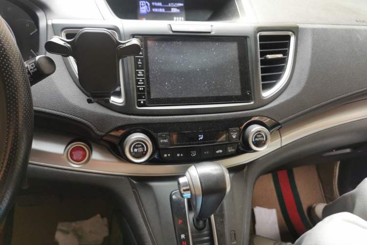 Used Honda CR-V 2015 2.4L four-wheel drive luxury version
