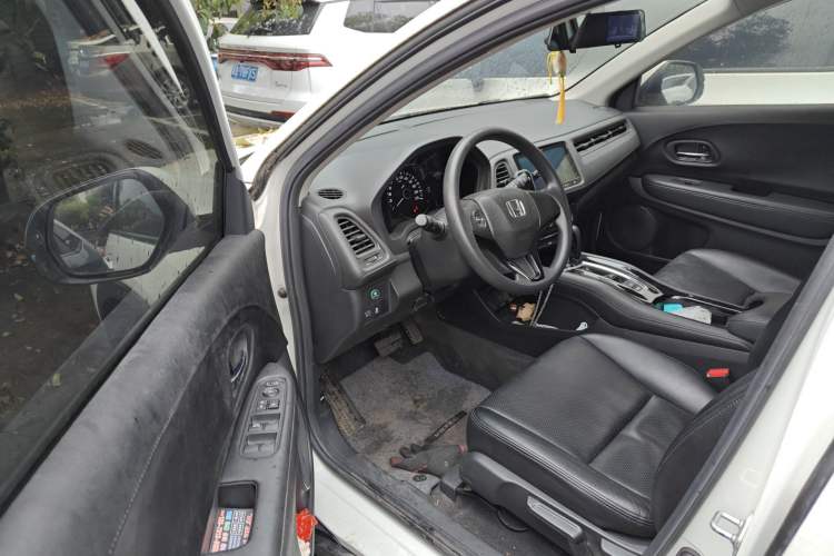 Used Honda Vezel 2017 1.5L CVT 2WD Comfort Model