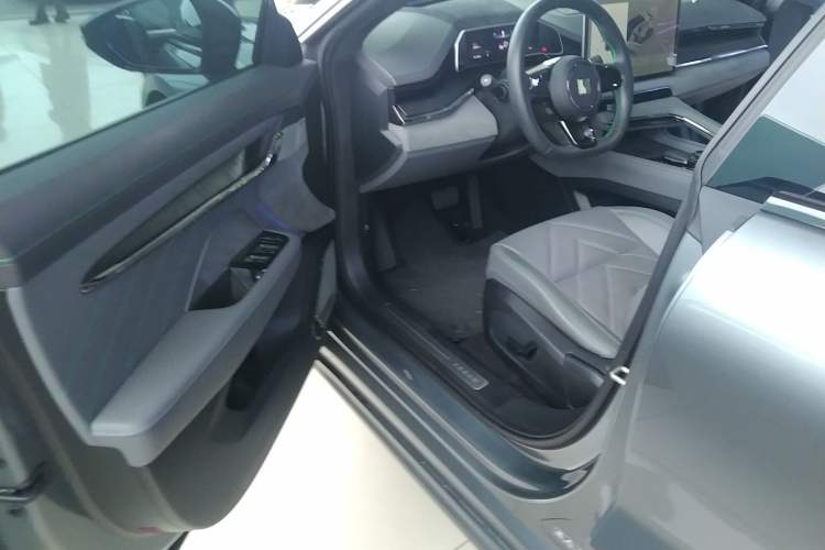 Used Zeekr 001 2022 Long-Range Dual-Motor WE Edition Driver Seat