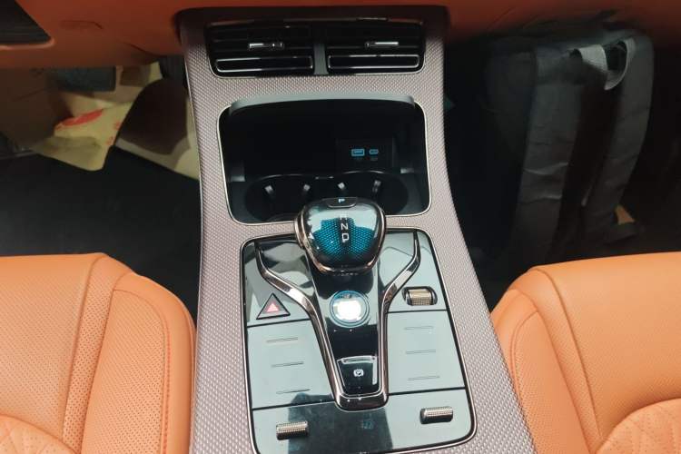 Used BYD Han 2022 DM-i 121KM Luxury Model
