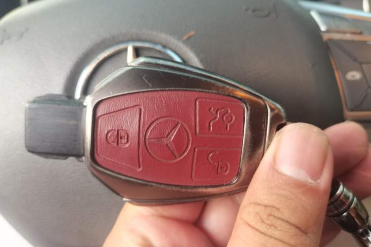 Used Mercedes-Benz E-Class 2014 E 260 L Luxury Model