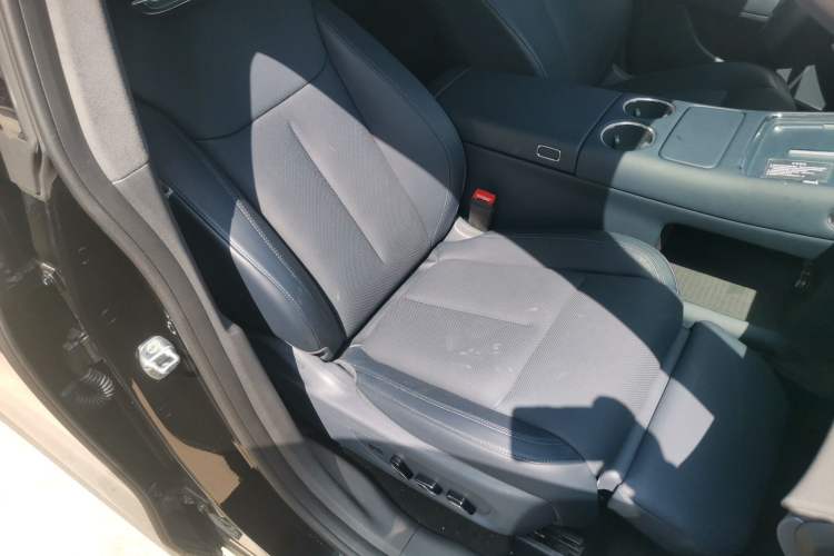 Used VOYAH COURAGE 2025 Model Four-Wheel-Drive Qiankun Edition