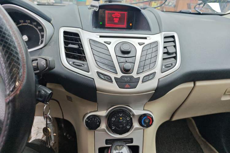 Used Ford Fiesta 2011 Sedan 1.5L Automatic Fashion Edition Audio And AC Panel