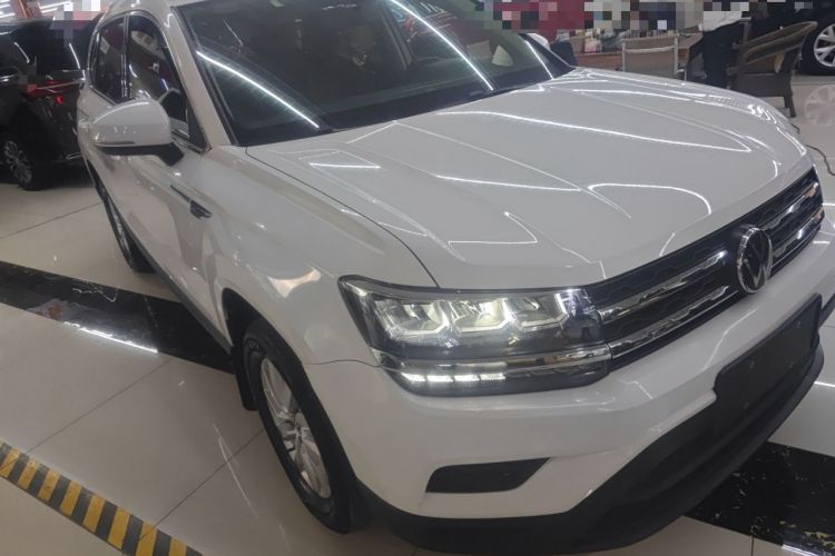 Used Volkswagen Tharu 2021 280TSI Two-Wheel Drive Trend Edition Front Right 45 Deg