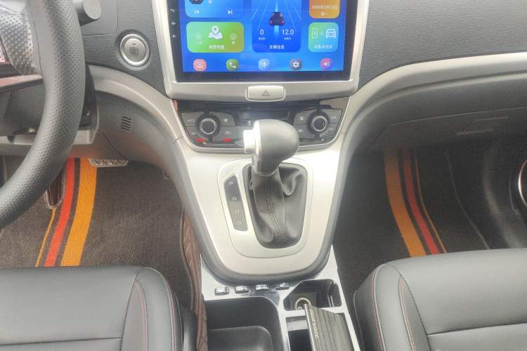 Used Haval M6 2019 1.5T DCT Two-Wheel Drive Value Edition China VI Standard
