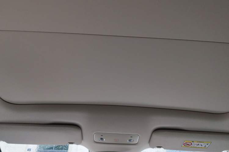 Used Hima Luxeed R7 2025 Extended-Range 331km Ultra
