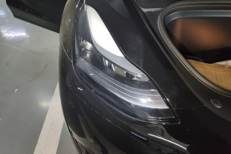 Used Tesla Model Y 2023 Rear-Wheel-Drive Version