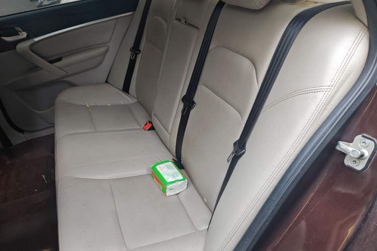 Used Geely Auto Emgrand 2014 Sedan 1.5L Manual Elite Model