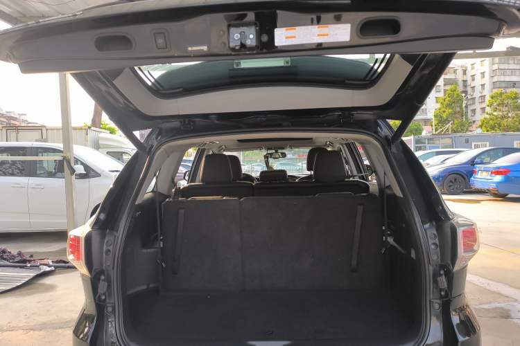 Used Toyota Highlander 2015 2.0T Four-Wheel Drive Ultimate Edition 7-Seater