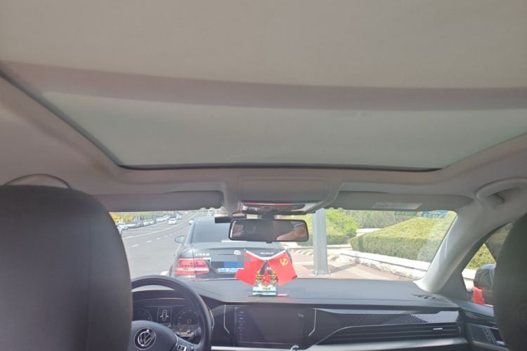 Used Volkswagen Passat 2020 Facelift 330TSI Elite Edition China VI Standard
