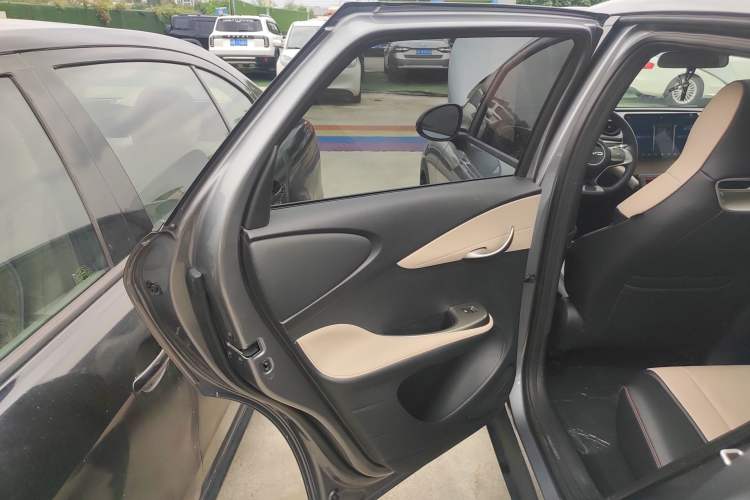 Used BYD Dolphin 2023 420 km Fashion Edition