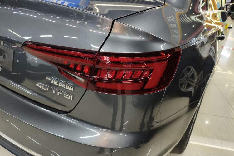 Used Audi A4L 2019 40 TFSI Ambition China VI