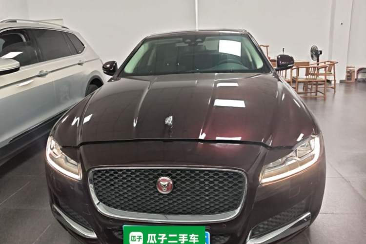 Used Jaguar XFL 2018 XFL 2.0T 250 PS Luxury Edition Front