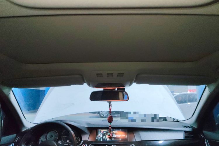 Used BMW 5 Series 2013 525Li Luxury Model