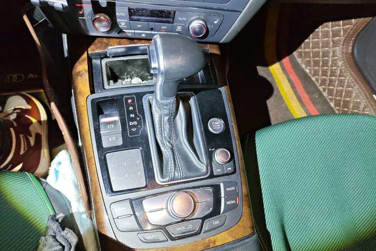 Used Audi A6L 2014 30 FSI Comfort Model
