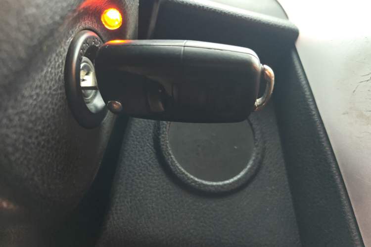 Used Bestune X80 2013 2.0L manual luxury version