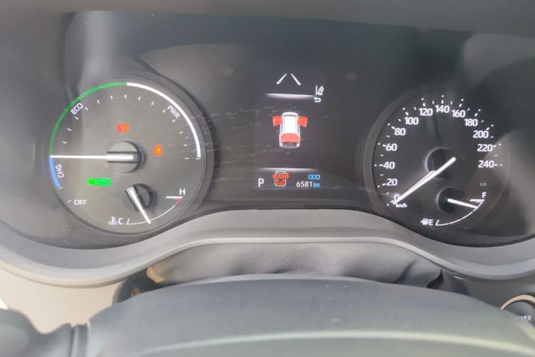 Used Toyota Granvia 2024 2.5L Hybrid Comfort Edition
