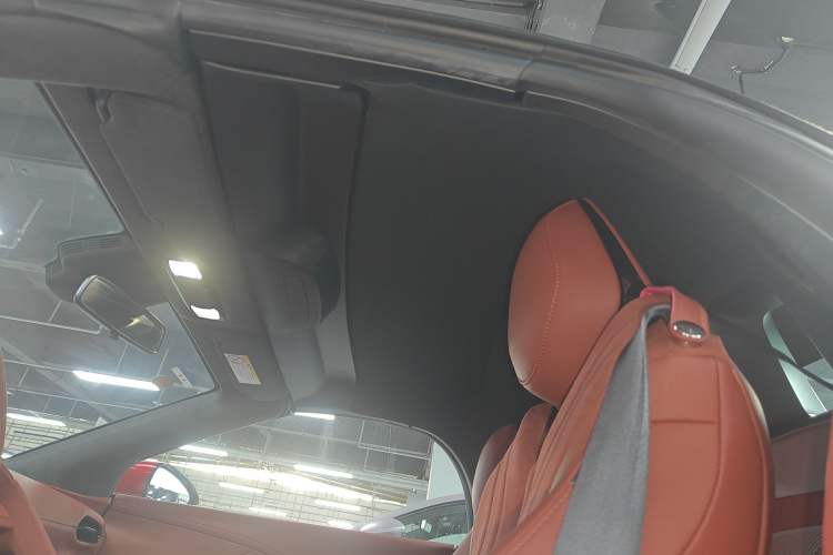 Used MG Cyberster 2024 580 km Ultra-Long Range Version
