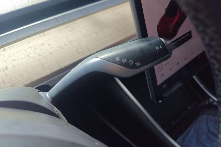 Used Tesla Model 3 2019 Long-Range All-Wheel-Drive Version