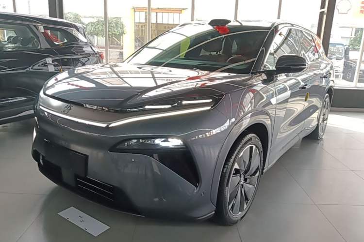 Used BYD Tang L 2025 EV 600KM All-Wheel-Drive LiDAR Flagship Model