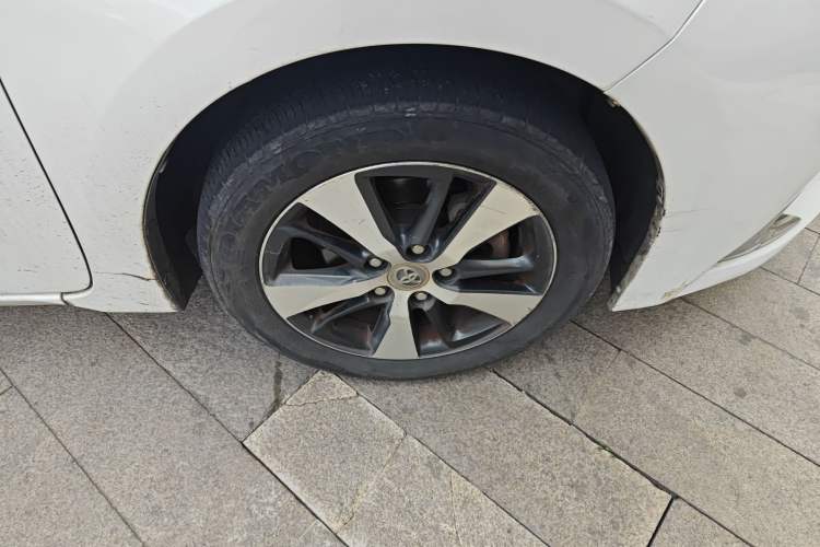 Used Toyota Levin 2016 Dual-Engine 1.8H GS-L E-CVT Leading Edition
