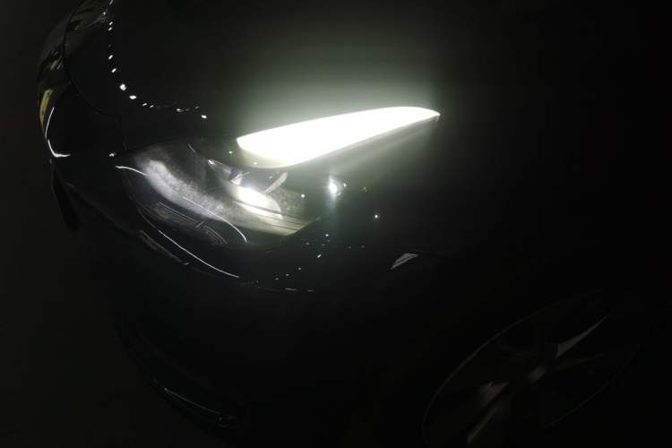 Used Tesla Model Y 2021 Long-Range All-Wheel-Drive Version