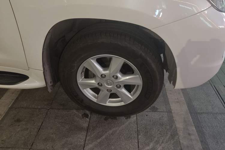 Used Lexus LX 2009 570
