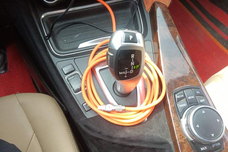 Used BMW 3 Series 2013 320Li Fashion Model
