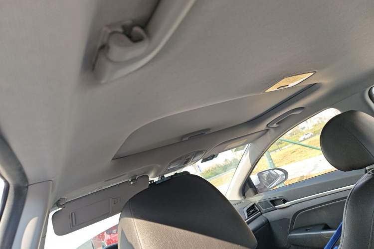 Used Hyundai Elantra (6th Generation / Lingdong) 2019 1.5L CVT ZhiXuan – Elite Version Headliner