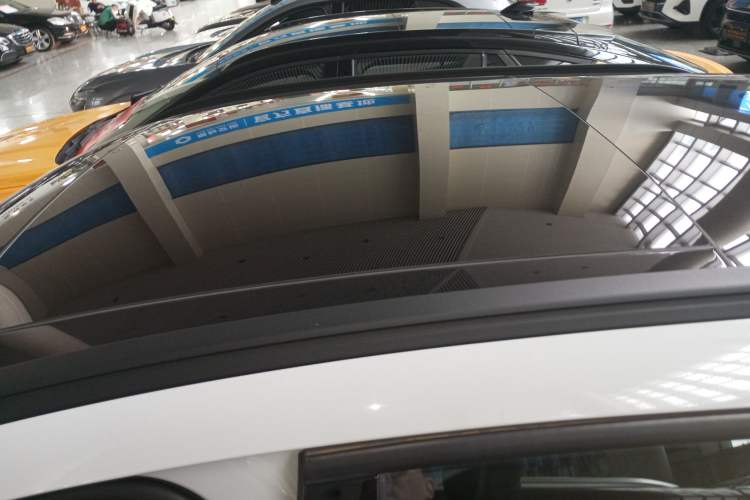 Used Ford Escape 2024 EcoBoost 245 Four-Wheel Drive ST-Line Pro Trim
