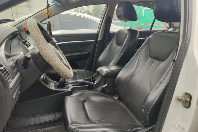 Used Geely Auto Emgrand 2016 Sedan 1.5L Manual Upward Edition
